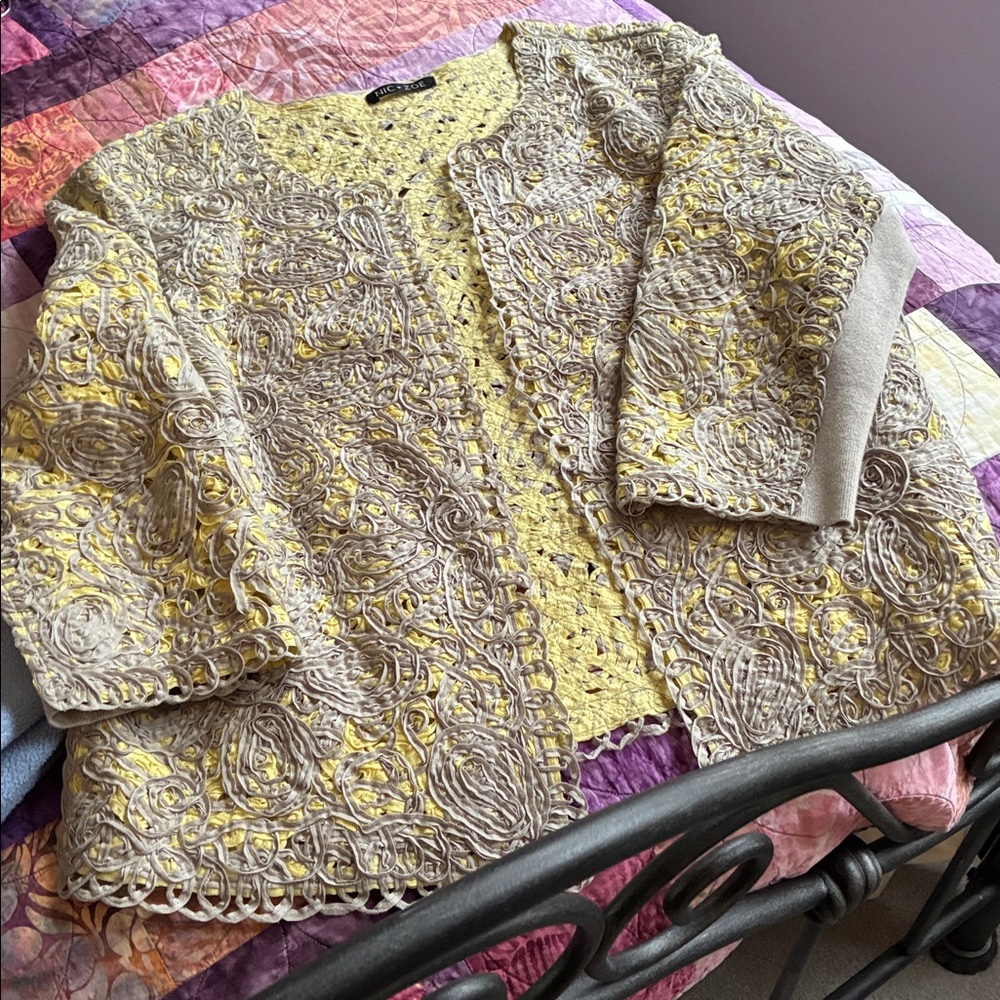 NIC+ZOE Gray and Yellow Textured Blazer